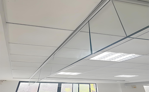 图木舒克玻璃挡烟垂壁