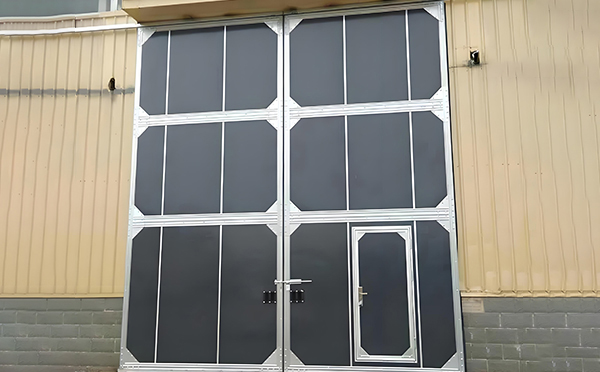 厂房图木舒克工业门选择与维护全解析：提升效率与安全的关键要素