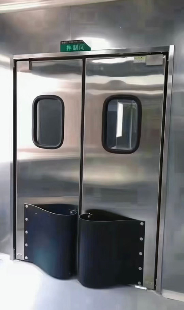 图木舒克防火门安装项目助力物流中心提升消防安全等级